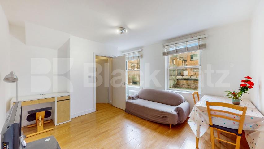 Bright & Spacious 2-Bed Flat to Rent – Minutes from Camden Town Station Camden High Street, Camden